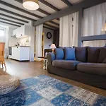 Appartement Meubles De Tourisme Griotte Et Cannelle *