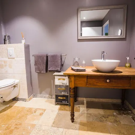 Meubles De Tourisme Griotte Et Cannelle Bergbieten