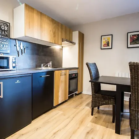 Meubles De Tourisme Griotte Et Cannelle Apartment