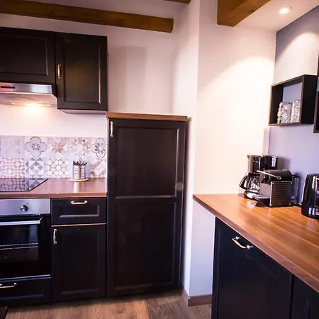 Apartment Meubles De Tourisme Griotte Et Cannelle