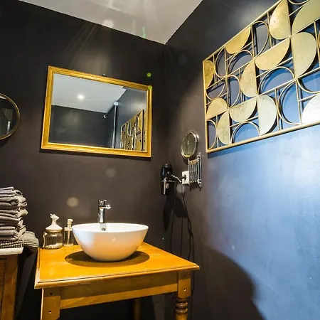 Apartment Meubles De Tourisme Griotte Et Cannelle