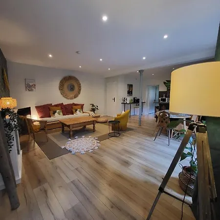 Apartment Meubles De Tourisme Griotte Et Cannelle