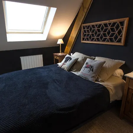 Meubles De Tourisme Griotte Et Cannelle Bergbieten