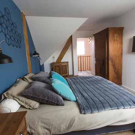 Apartment Meubles De Tourisme Griotte Et Cannelle *